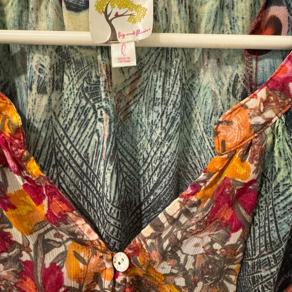 Fig and Flower Red Gray Graphic Tunic - Picture 3 of 4